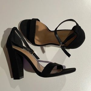 Black heels - size 7.5